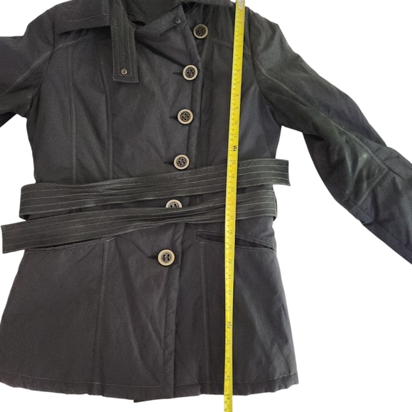 DANIER Black Belted Jacket with Leather Accents & rabbit Fur Lining - Size small - Picture 13 of 15